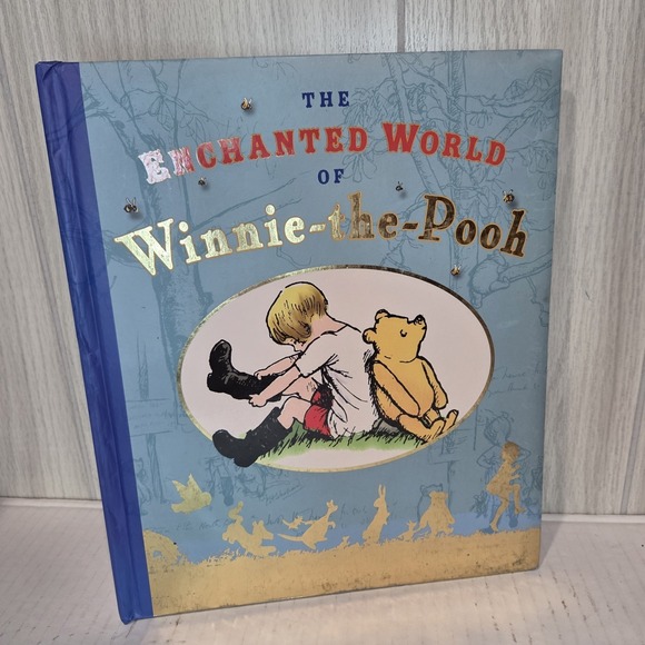 N/A Other - The Enchanted World of Winnie-The-Pooh by Milne, A. A. Book The Fast Free